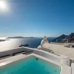 Aesthesis Boutique Fira (Santorini)
