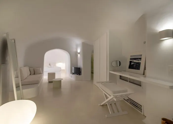 Aesthesis Boutique *