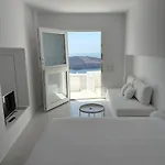 Aesthesis Boutique Fira (Santorini)