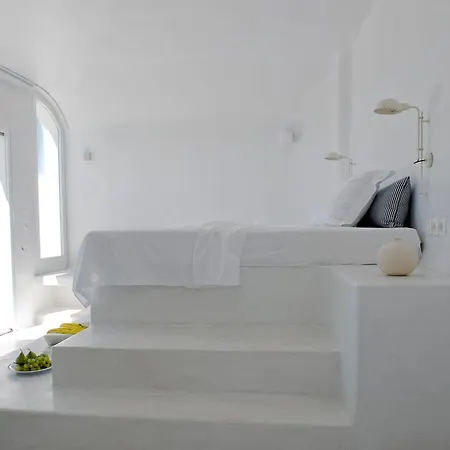 Villa Aesthesis Boutique Fira (Santorini)