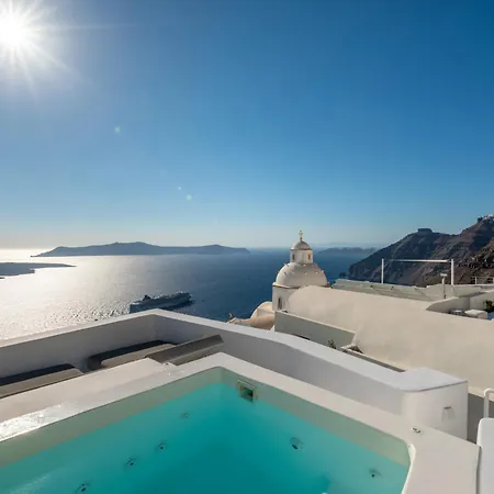 Aesthesis Boutique Fira (Santorini)